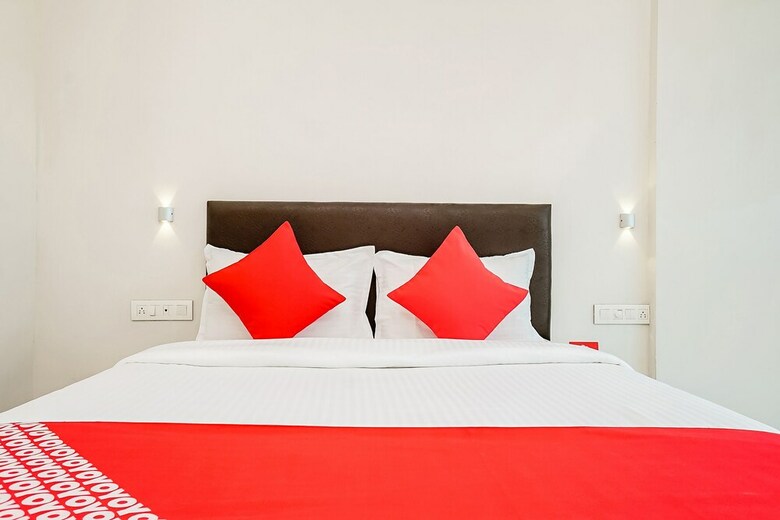 Oyo 24792 Hotel Heramb