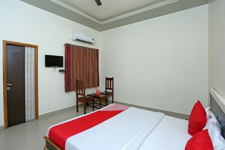Oyo 16646 Hotel Jyoti