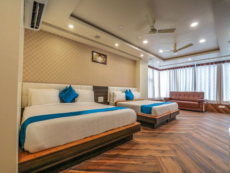 Oyo 14474 Hotel Balaji Grand