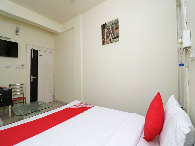 Oyo 24119 Hotel Rama Krishna