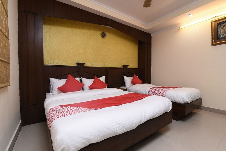 Hotel Oyo 18829 Ratan Deep