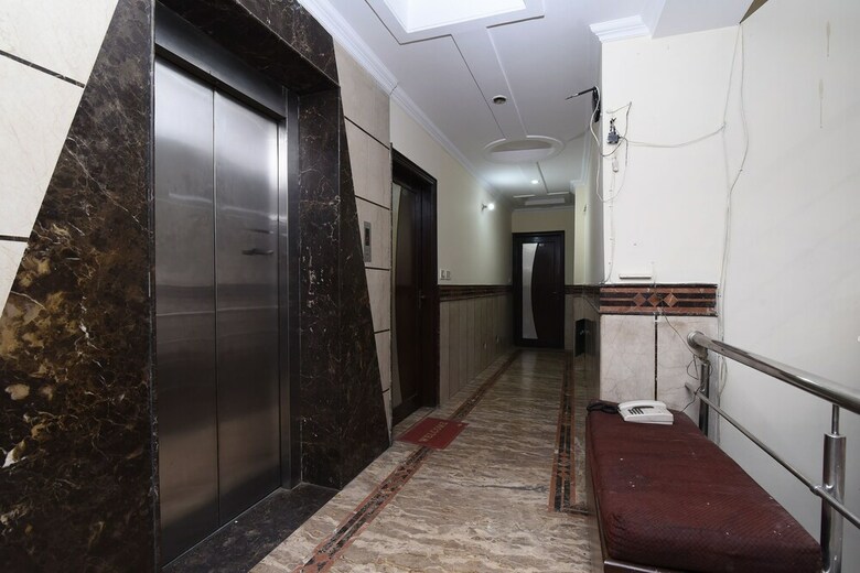 Hotel Oyo 18829 Ratan Deep