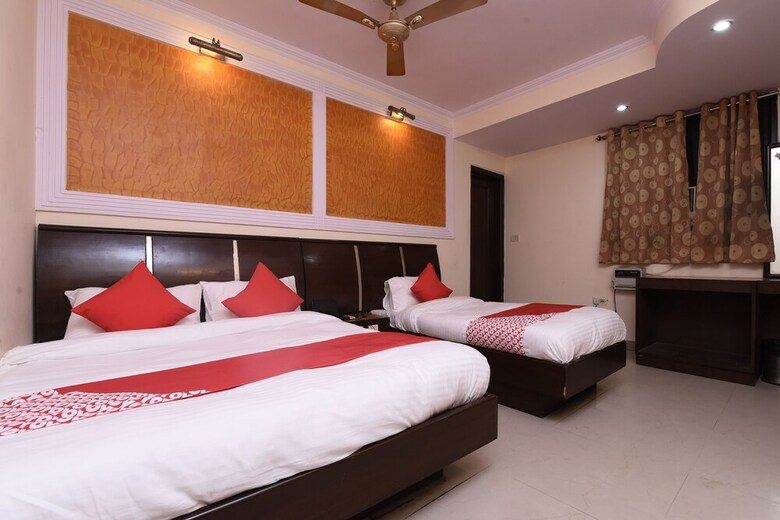 Hotel Oyo 18829 Ratan Deep