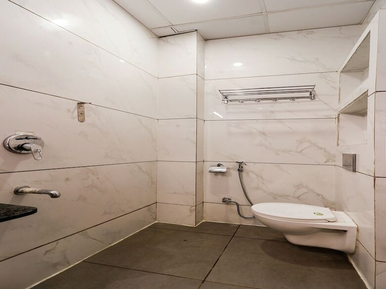 Hotel Oyo 22680 Flagship Comfort Medows