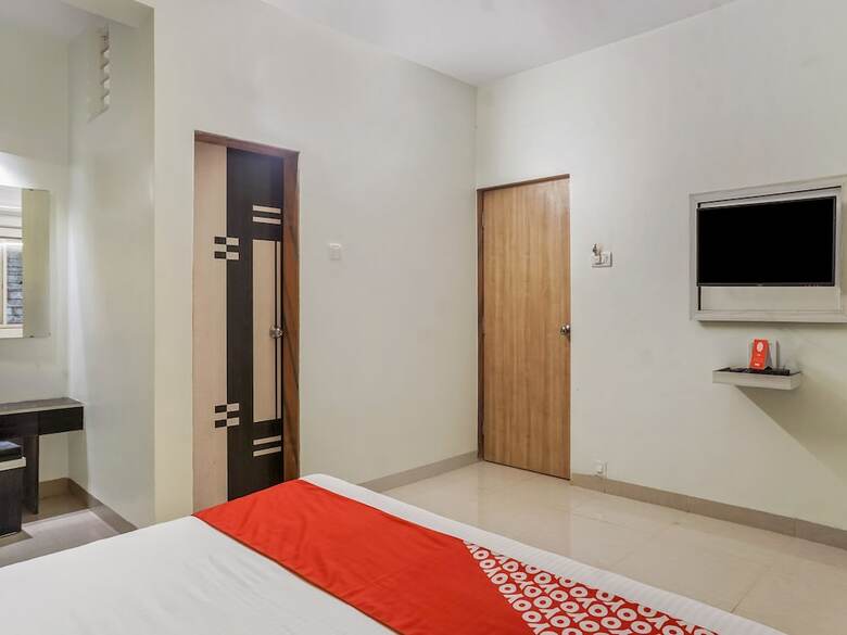 Oyo 25095 Hotel Valley View Residency
