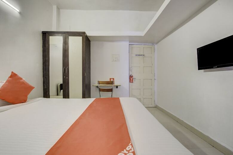 Oyo 24982 Hotel G Residency