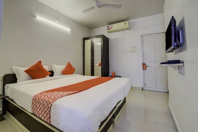 Oyo 24982 Hotel G Residency
