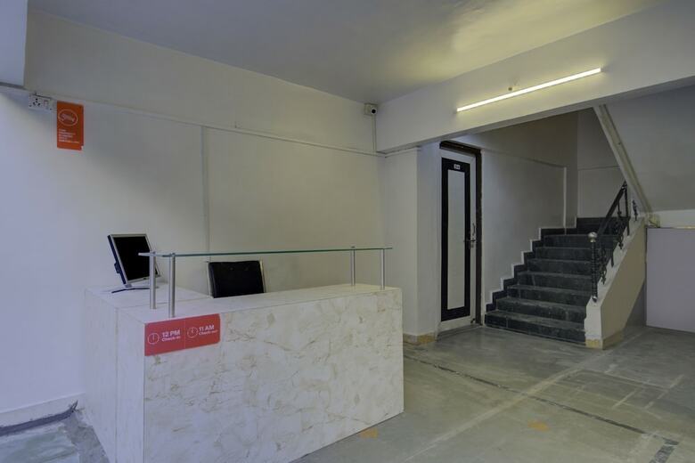 Oyo 24982 Hotel G Residency