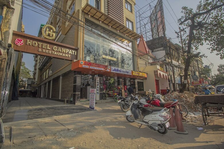 Oyo 27992 Hotel Ganpati