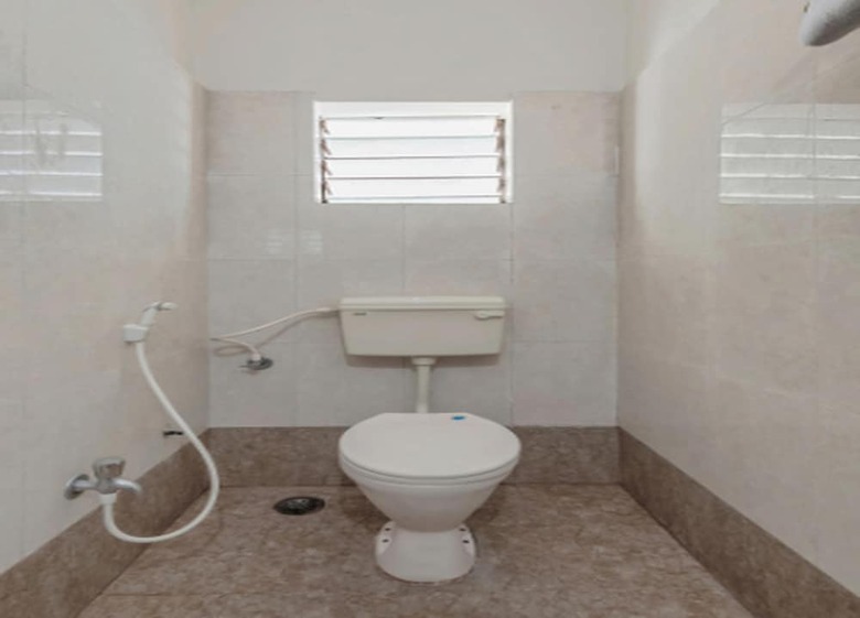Hotel Oyo 26467 Sumiran Plaza