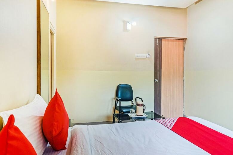 Hotel Oyo 24344 Aquarius Resort