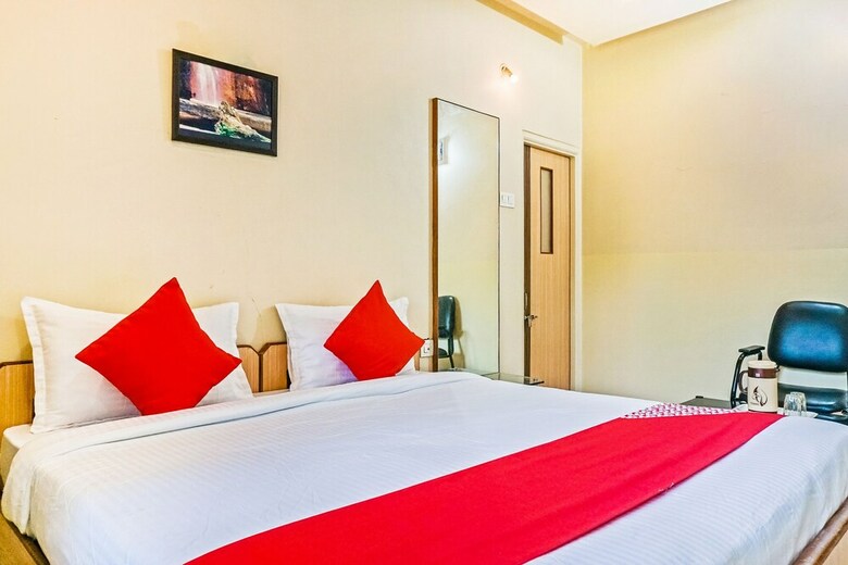 Hotel Oyo 24344 Aquarius Resort