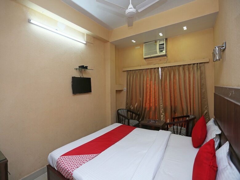 Oyo 26968 Hotel Aditya International