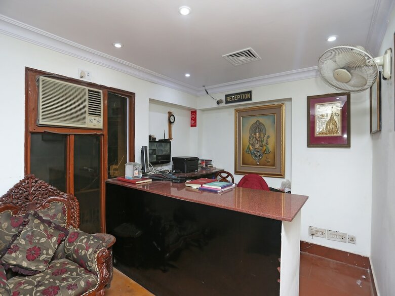 Oyo 2257 Hotel Mm Continental