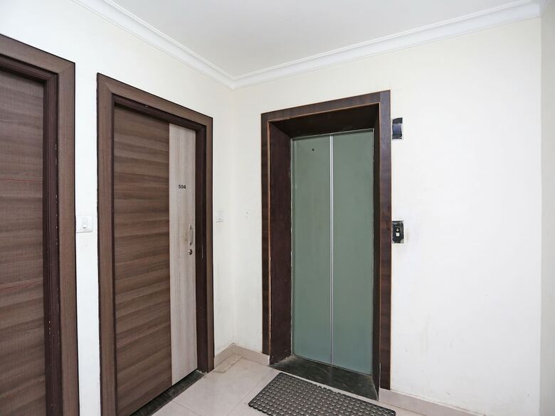 Oyo 2257 Hotel Mm Continental