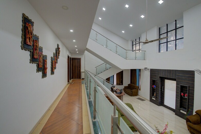 Hotel Oyo 27740 Anantha Residency
