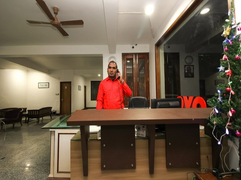 Hotel Oyo 27039 Peace Channel
