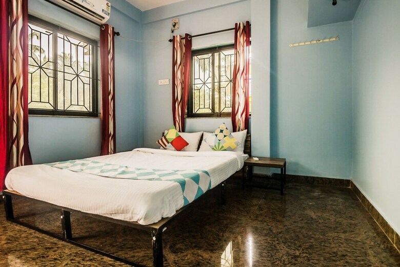 Oyo 19176 Home River View 2bhk Siolim