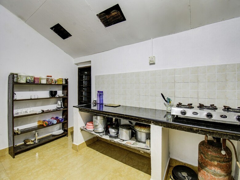 Oyo 24136 Home Vintage Studio Madikeri