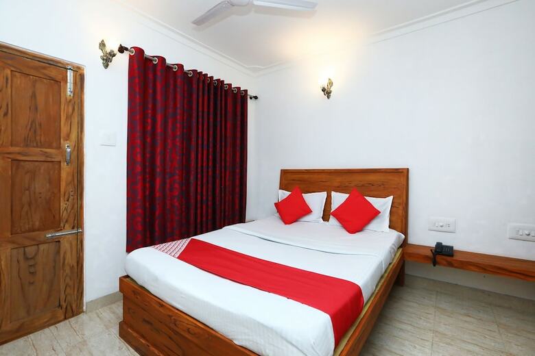 Hotel Oyo 23752 River Near Coorg