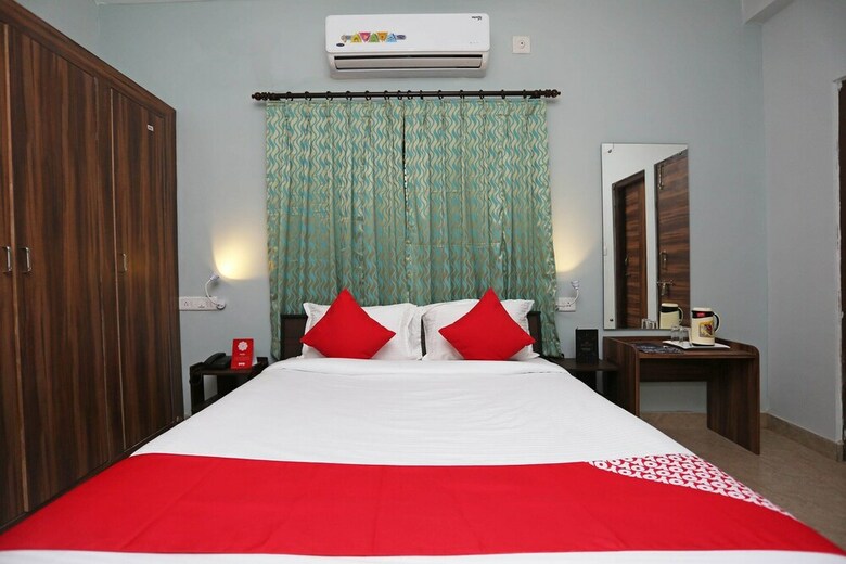 Hotel Oyo 24789 Sidharth International