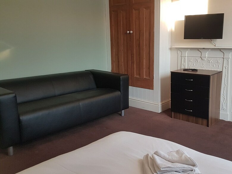 Hotel Bramshott Budget Rooms