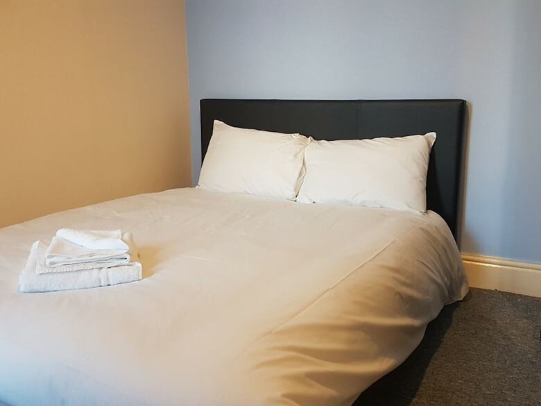 Hotel Bramshott Budget Rooms