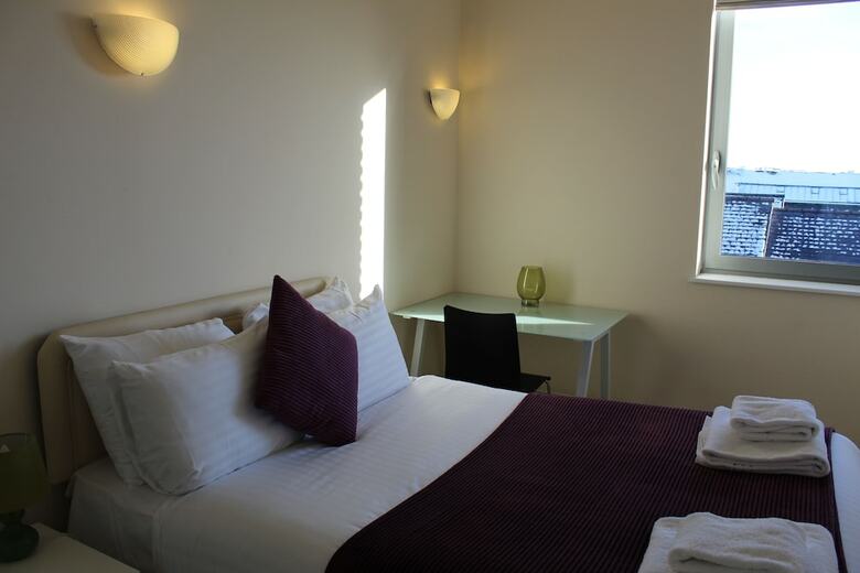 Week2week Stunning 2 Bed City Centre Apartment