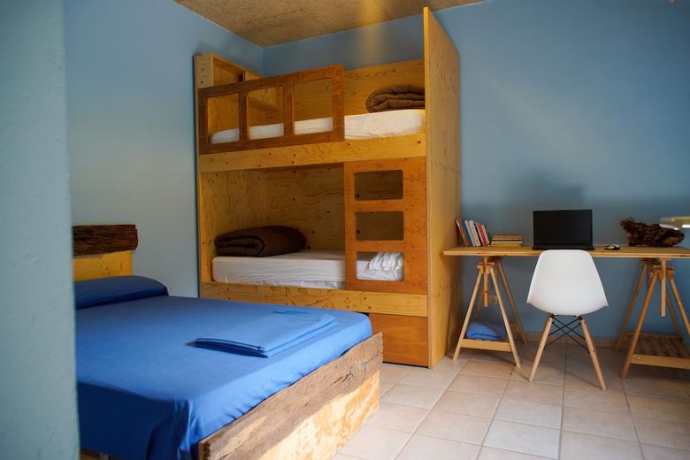 Hostal Albergue La Rectoria D'albany�