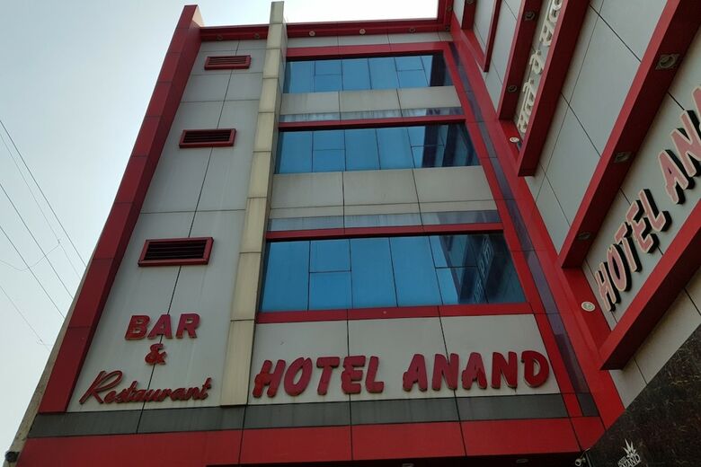 Oyo 23649 Hotel Anand