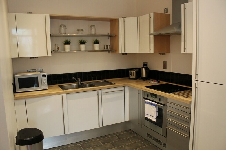 Week2week Spacious City Centre Apartment With 2 En-suites