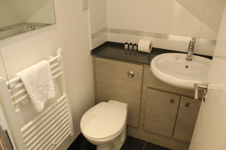 Week2week Spacious 2 Bed Newcastle City Centre Apartment