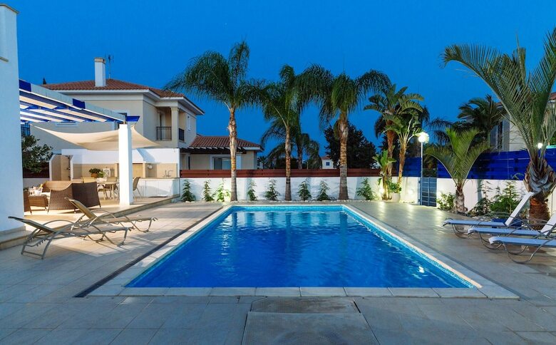 Nirvana Seaside Villa