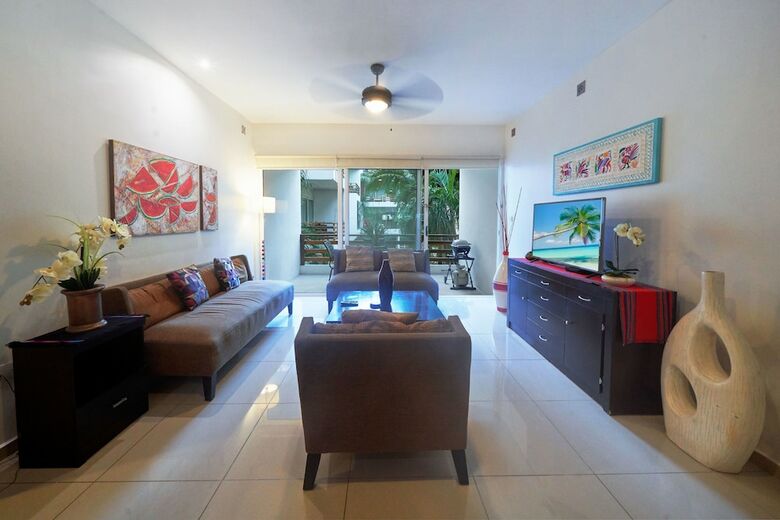 Apartamentos Solana  Condo 2br By Nas