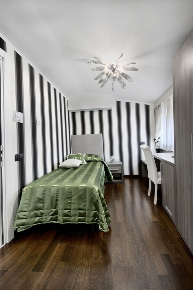 Hotel Mastrodatt�a