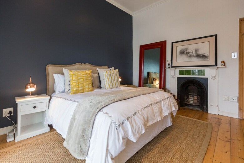 Sydney Green Point Villa