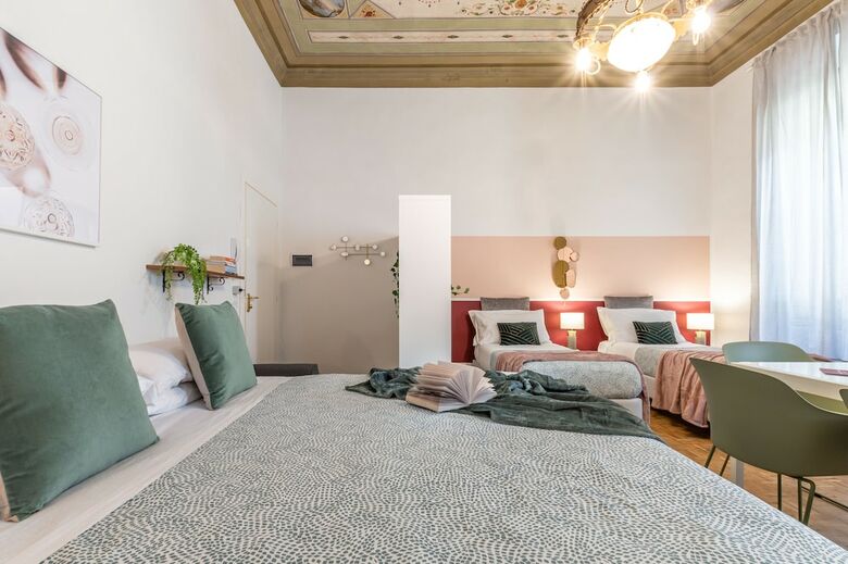 Wine Apartments Florence Pinot