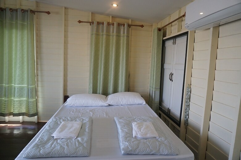Hotel Reunmai Sametngam Resort