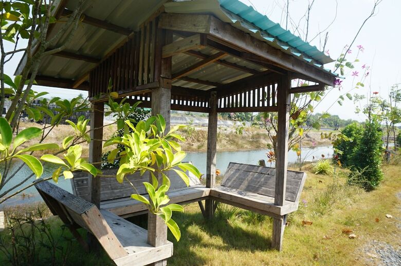 Hotel Reunmai Sametngam Resort