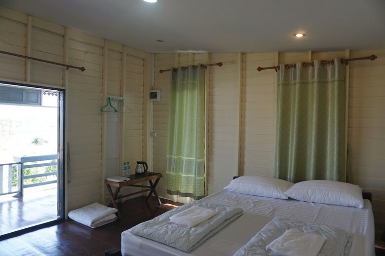 Hotel Reunmai Sametngam Resort