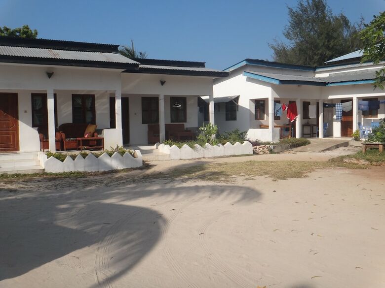 Bed & Breakfast Nungwi Jambo Beach Bungalow