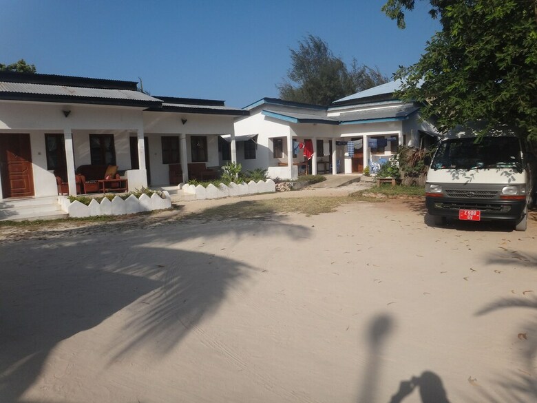 Bed & Breakfast Nungwi Jambo Beach Bungalow