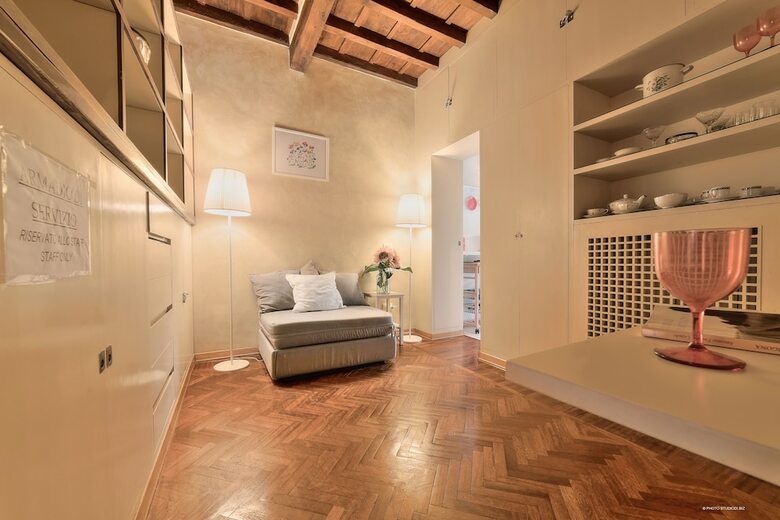 Wine Apartments Florence Trebbiano