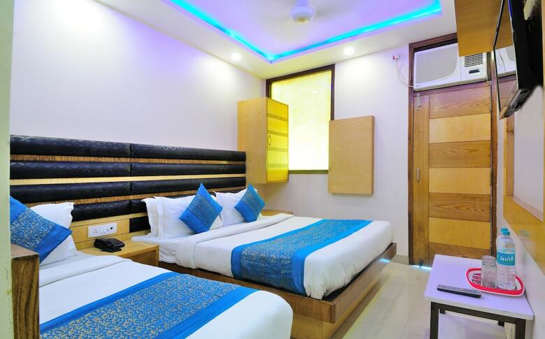 Hotel Lahorimal Deluxe Paharganj