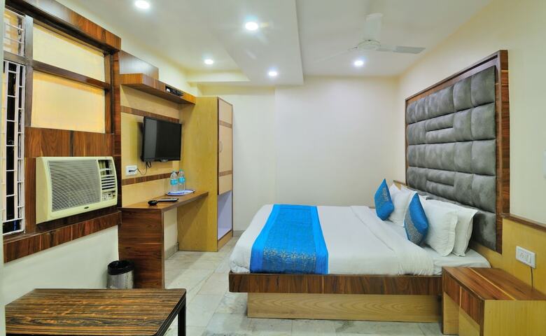 Hotel Lahorimal Deluxe Paharganj