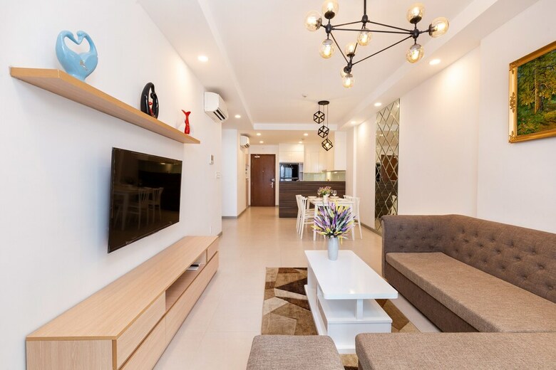 Mino Lee Apartment