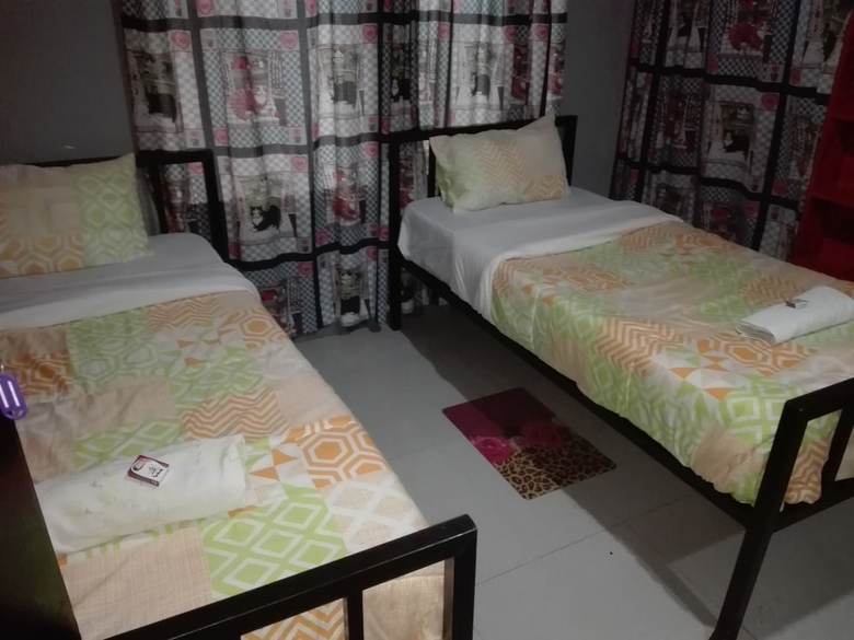 Hostal Fish Eagle Backpackers