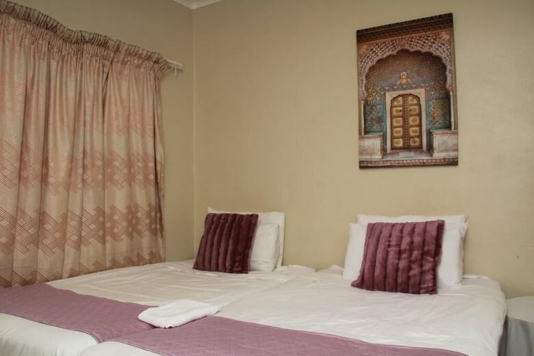 Hotel Fairview Guest House