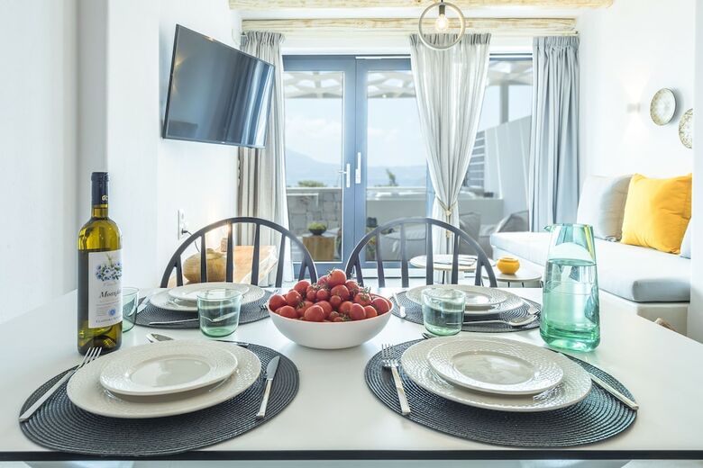 Apartamentos Aelia Suites Milos