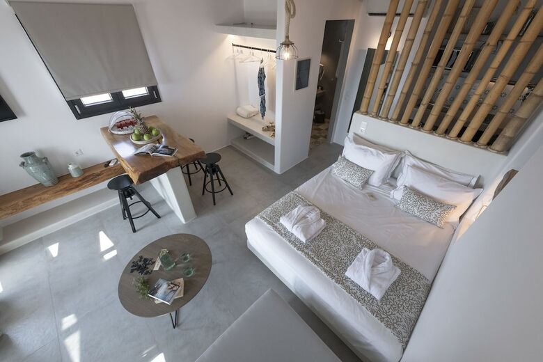 Apartamentos Aelia Suites Milos